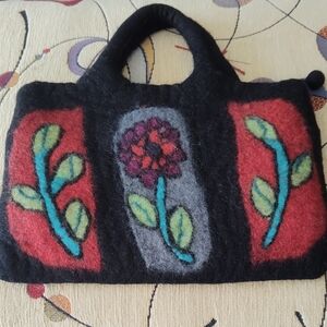 Floral Felted Handbag - Black and Red